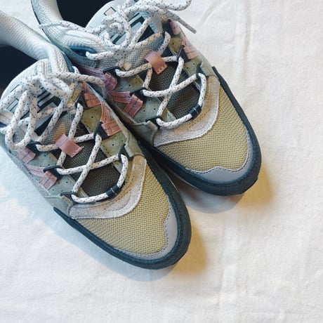 KARHU カルフ  FUSION2.0   スニーカー