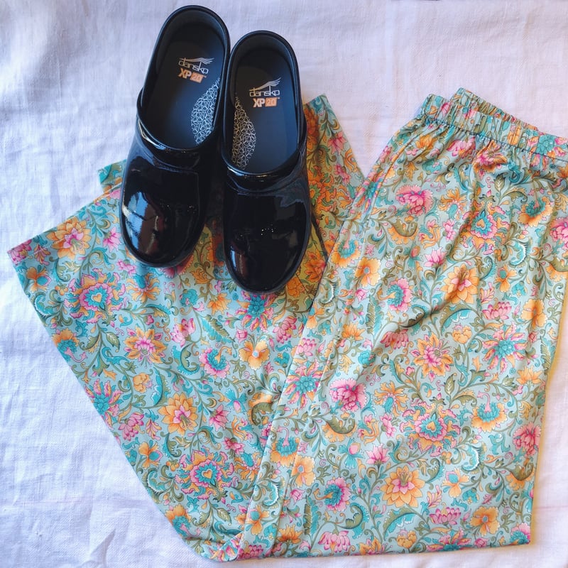 dansko 36サイズ　エナメルシューズ dansko 36サイズ エナメルシューズ - メルカリ