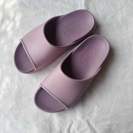 Dansko  ダンスコ　DEVYN デヴィン　スリッポンサンダル
