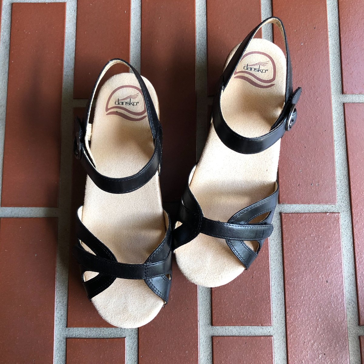 Dansko ダンスコ SEASON サンダル ＜定番カラー＞ | Havane