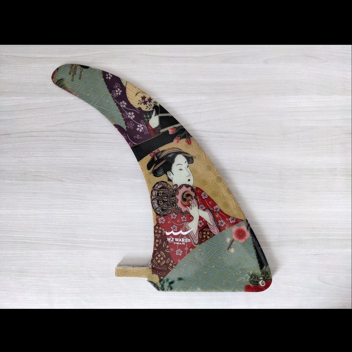 シングルフィン 7.75 インチ   キモノフィン シングルフィン 7.75 インチ キモノフィン シングルフィン 7.75