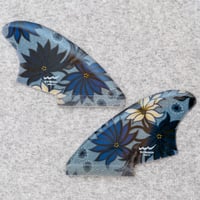 FCS トライフィン Mサイズ バティックフィン ハイビスカス | WJ