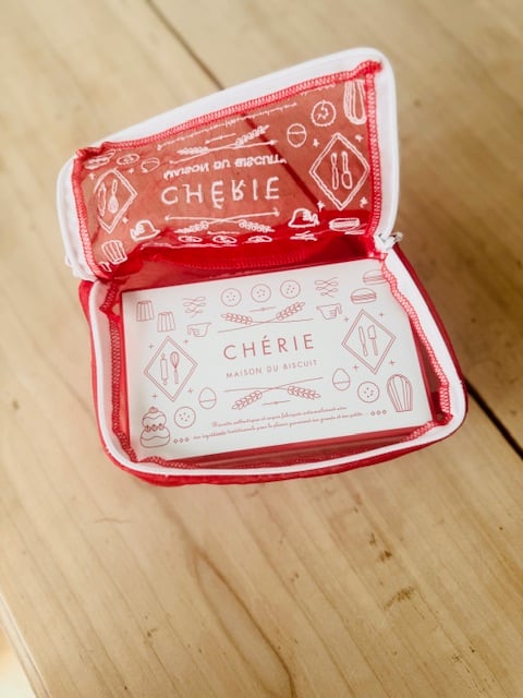 CHÉRIE/BT 【赤】ビスキュイ缶ポーチ1枚 | CHERIE