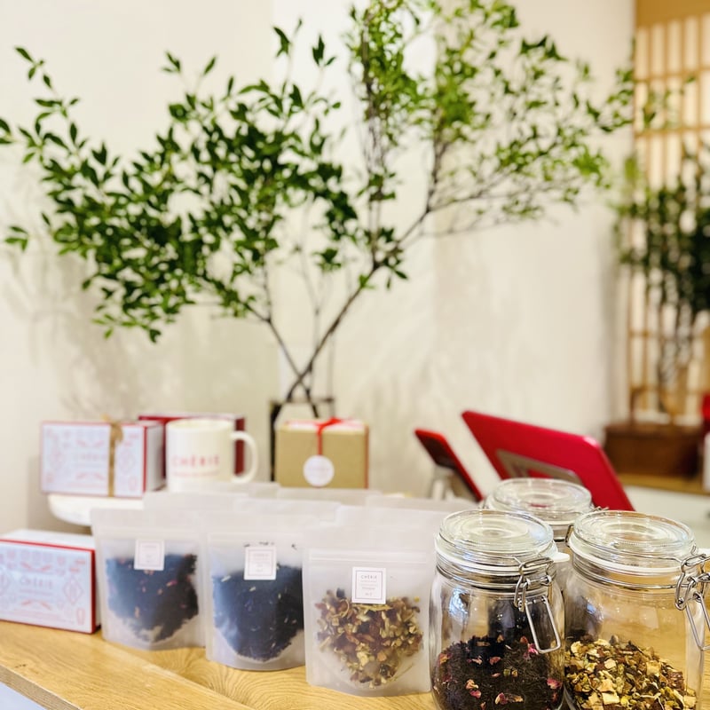 缶入り紅茶/No2(洋梨ラヴェンダー矢車菊) | CHERIE