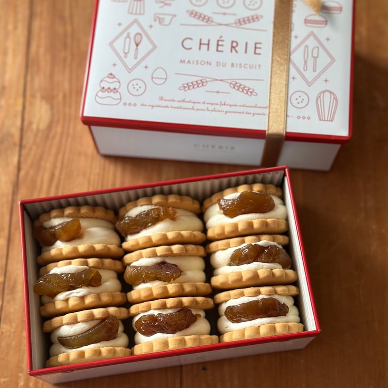 専用ページ】マーリンのマロングラッセショコラケーキ 専用ページ