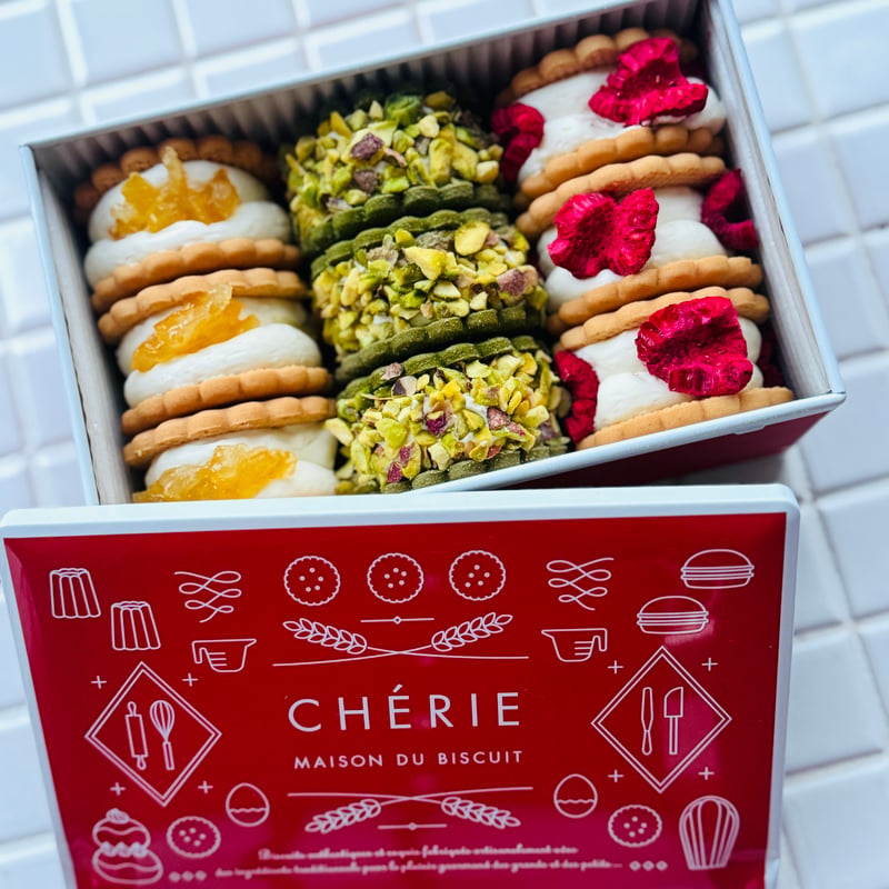 CHERIE