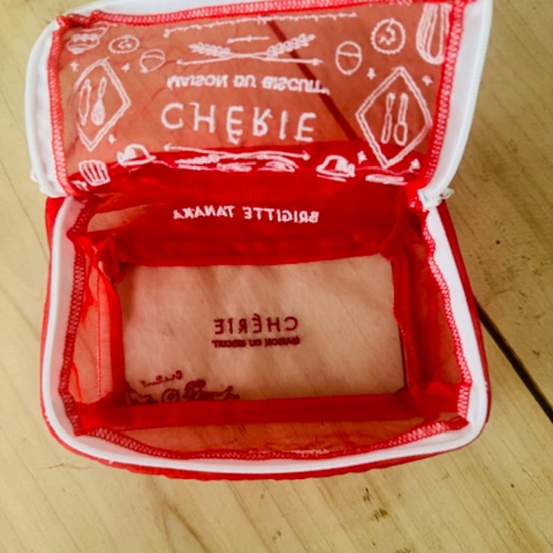 CHÉRIE ビスキュイ オーガンジーポーチ レッド CHÉRIE/BT 【赤】ビスキュイ缶ポーチ1枚 | CHERIE