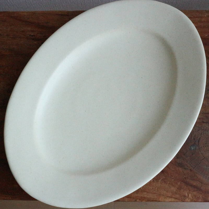 オーバル皿Mアイボリー / あわびウェア | モノスタイル onlineshop