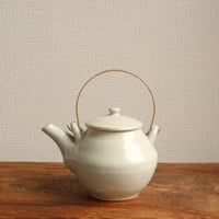 堅手土瓶真鍮B / 高木剛