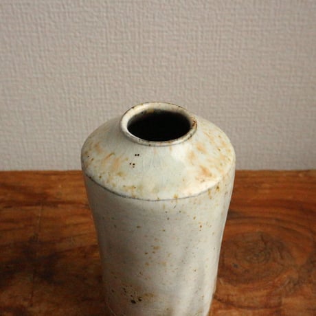 粉引筒掛け花入 / 高木剛
