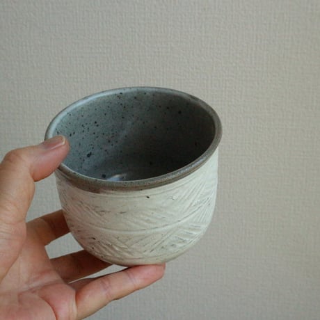 三島筒碗  /  高木剛