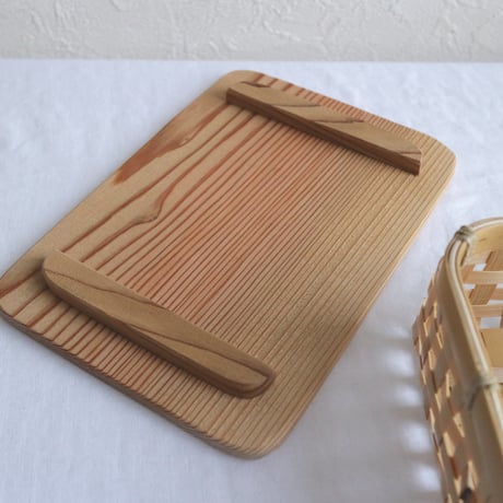 竹のお弁当箱Mサイズ　/   タケカンムリ（予約）