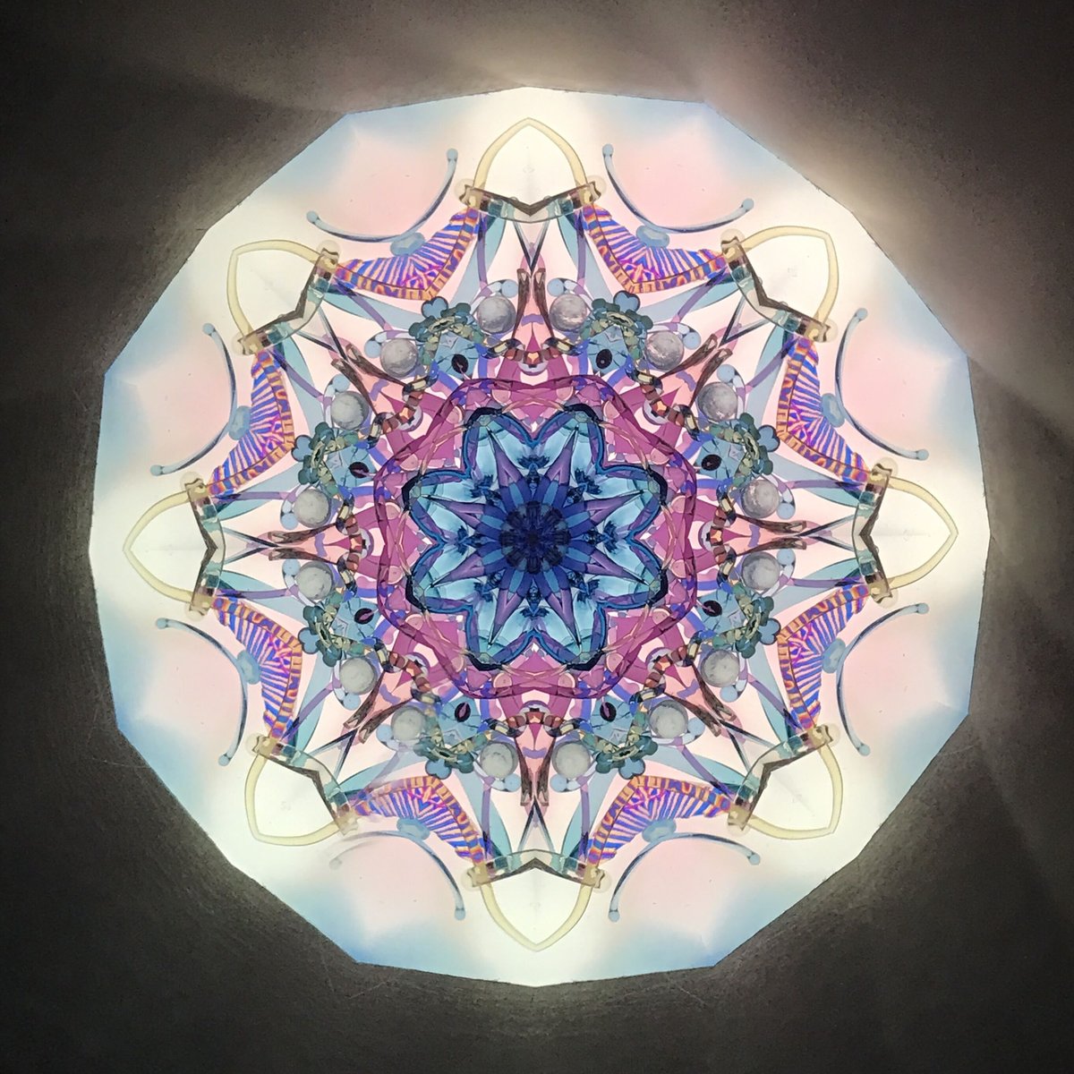 fit=scale-down,w=1200