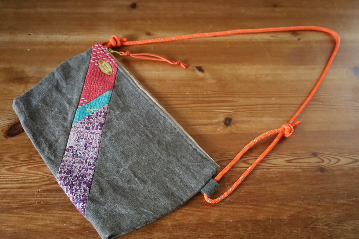 ZIPPY-RK/ ビンテージミリタリーファブリックリメイクサコッシュ