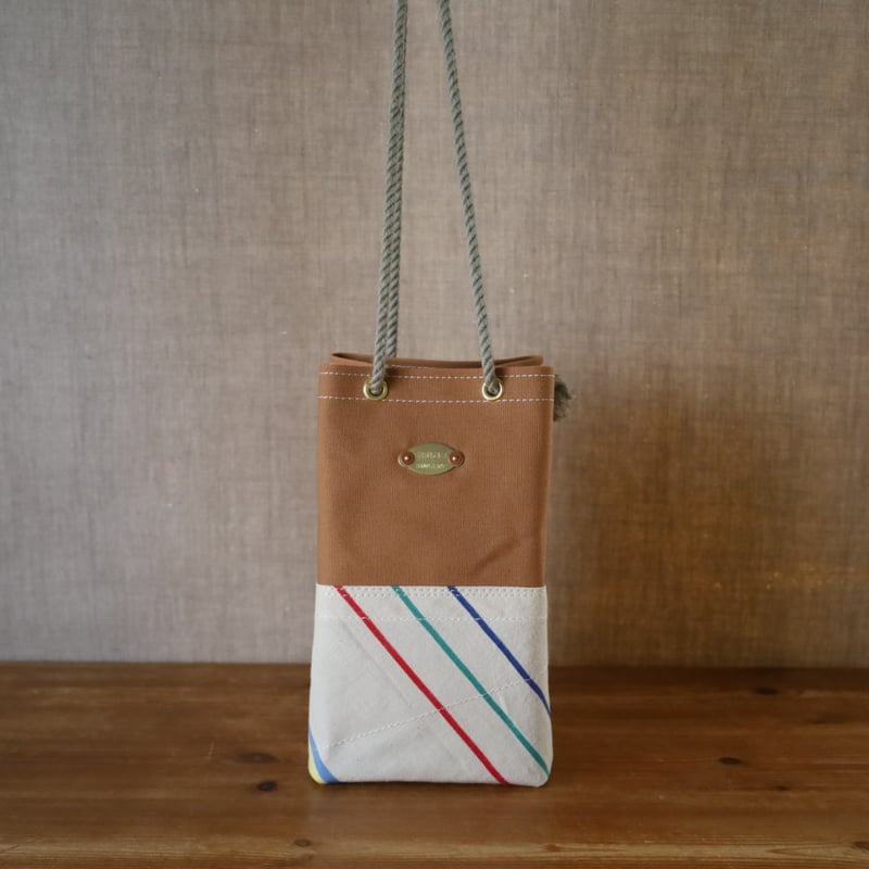 SHUTTLE-R10 -24.0 / 岡山倉敷9号パラフィンキャンバス 巾着