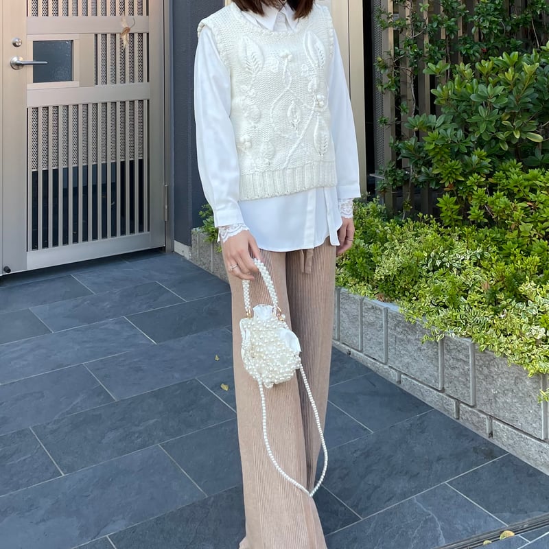 ホワイトフラワーニットベスト【226-3025】 | Deisy lotte ホワイトフラワーニットベスト【226-3025】 | Deisy lotte