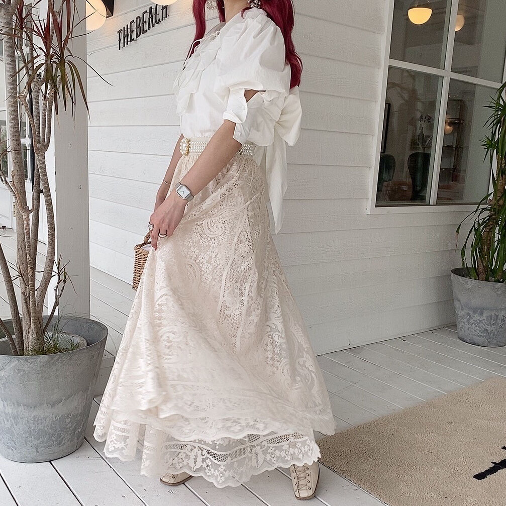 ADEAM By FOXEY ボウタイ リボン ブラウス 後ろカットレース ADEAM By FOXEY ボウタイ リボン ブラウス 後ろカットレース