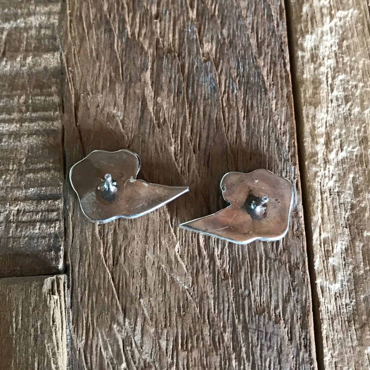 ☆zuni☆ミツバチピアス | F2.8Leather