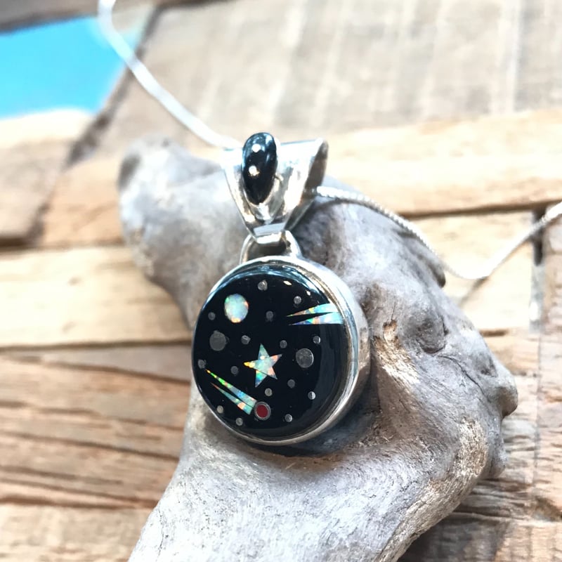 ゆ*と様 ナバホ　Matthew・Jack　インレイ　宇宙モチーフ　三日月型リン ナバホ Matthew・Jack インレイ 宇宙モチーフ リング