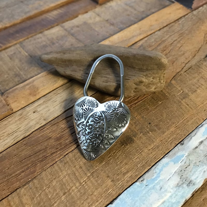 ☆navajo☆ハート型キーホルダー | F2.8Leather