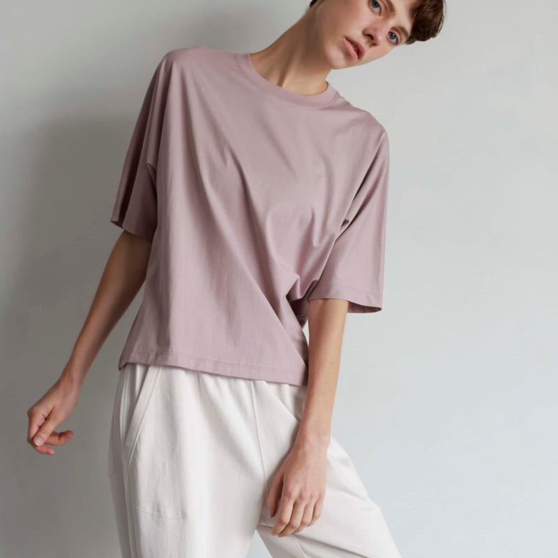 CLO301 : half-sleeve tee | CLOSELY CLICK PEBBLE