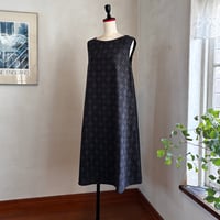 ジャスミンワンピース　コットンローン　花菱刺繍　ブラック　07-26202-0604