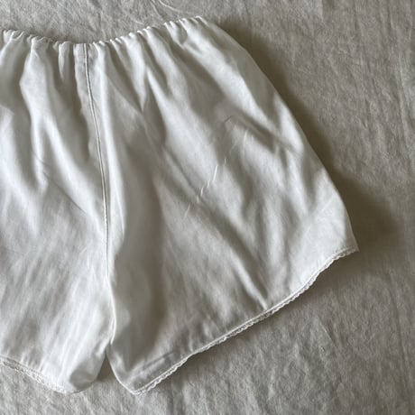 つぼみフレアーパンツ　コットン　ダブルガーゼ　オフホワイト　　　　　　17-24302-02