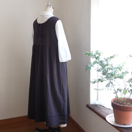 クリスティーヌエプロン　コットンシーチングキャッチワッシャー　ブラック　すみくろ②色　　18-16201