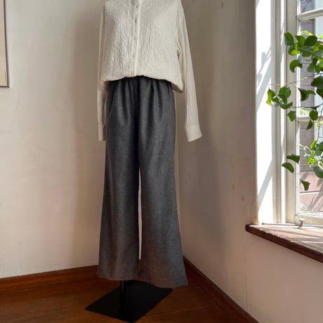 マロニエパンツ　(裏付)  ウールエターミン　チャコールグレー　　　　　　　04-25412-05