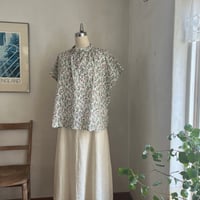 ドロップシャツ　コットンローンリップル　オフホワイト×ピンク花　01-26213-0291