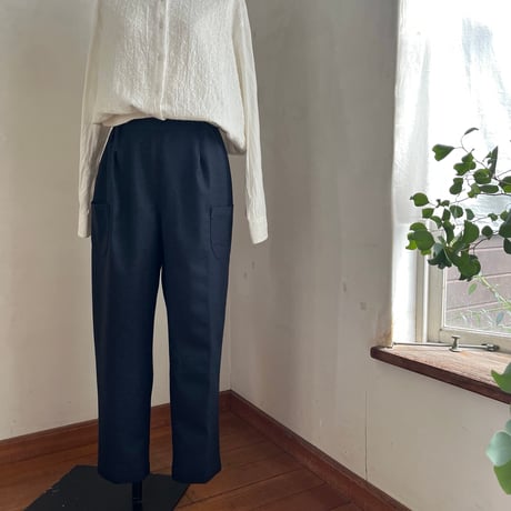 ナッツパンツ　タスマニアンウールサキソニー　チドリ　ネイビー　04-25505-53