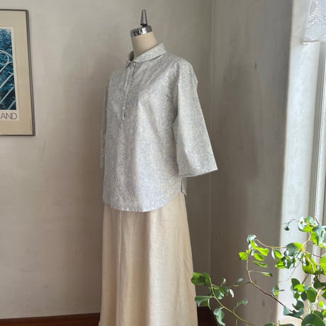 バルカシャツ　コットン　キャンブリック花プリント　ブルー　01-26206-5291