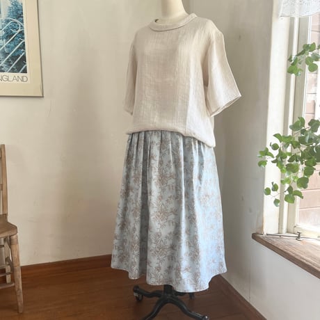 アネモネスカート　コットン　シャーティング　水色花プリント　　　　　　　02-26101-5190