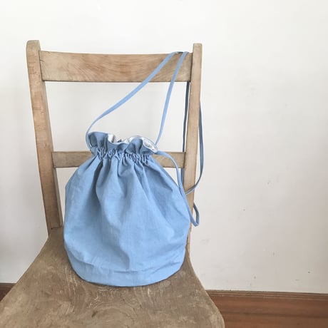 カルダモンBag   コットン　厚手ポプリンブルー　②色ブルー　キナリ　　　　61-22301