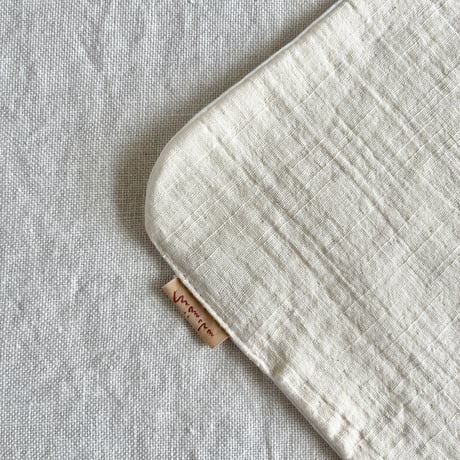 ふわりハンカチ　コットン／コットンリネン　花刺繍　　　　65-25202-02-1/02-2/02-3