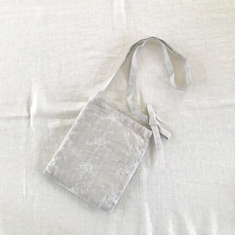 ソルティbag リネン　ドット刺繍　花刺繍　スラブキャンヴァス　ナチュラル　　61-23403/6095/6090/60