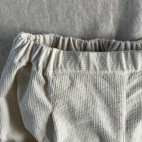 ナッツパンツ　コットン　中太コーデュロイストレッチ　オフホワイト　　04-25505-02