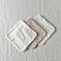 ふわりハンカチ　コットン／コットンリネン　花刺繍　　　　65-25202-02-1/02-2/02-3