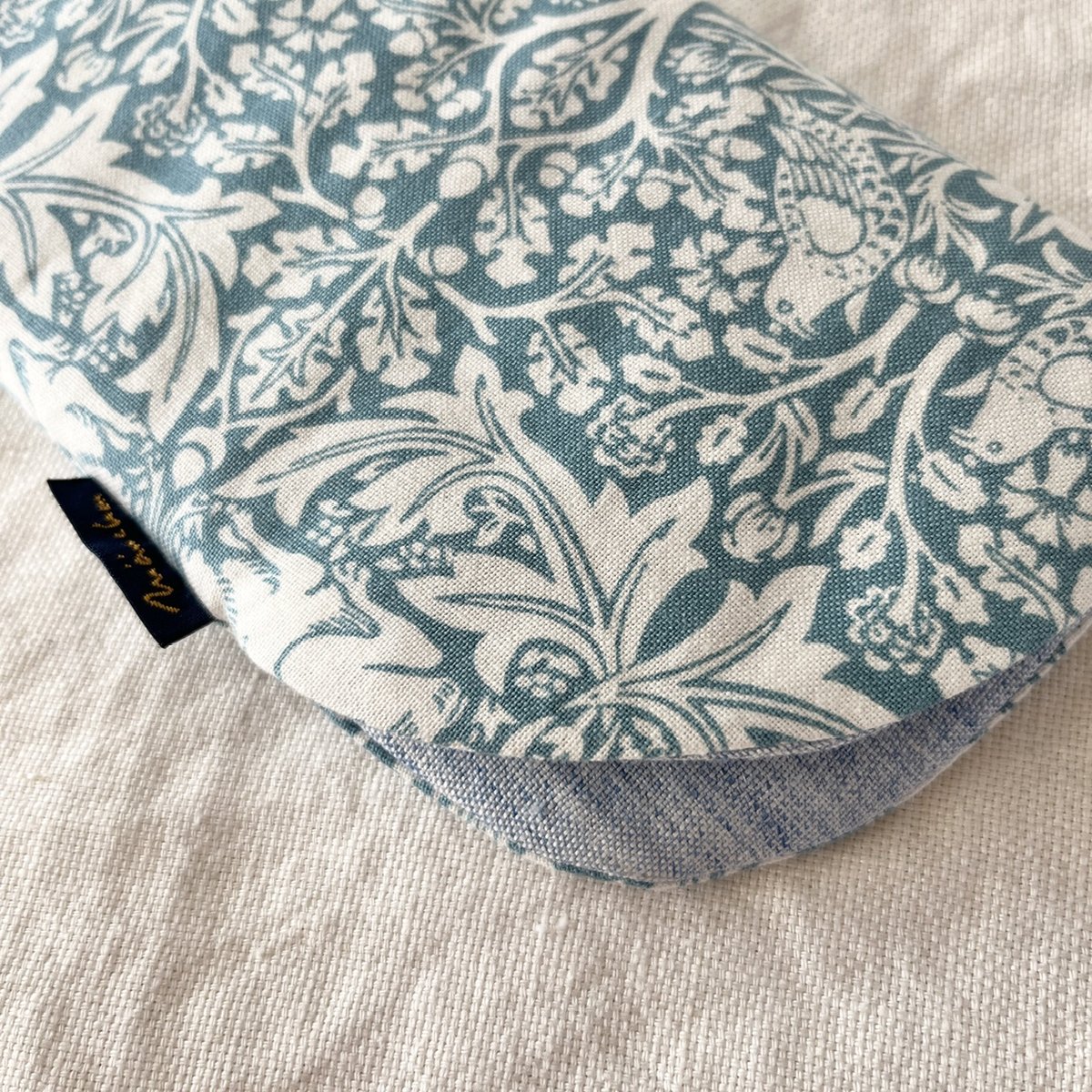 【再々販】優しいピンク色のメガネケース／ウィリアムモリス／カルトナージュ 再々販】優しいピンク色のメガネケース／ウィリアムモリス