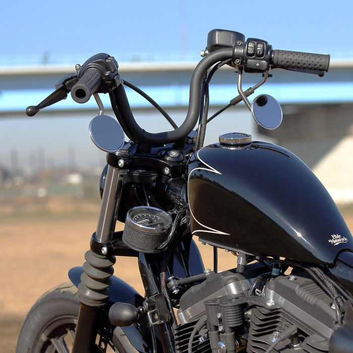 ナローアップライズハンドルバー 黒 配線凹みあり 1インチ