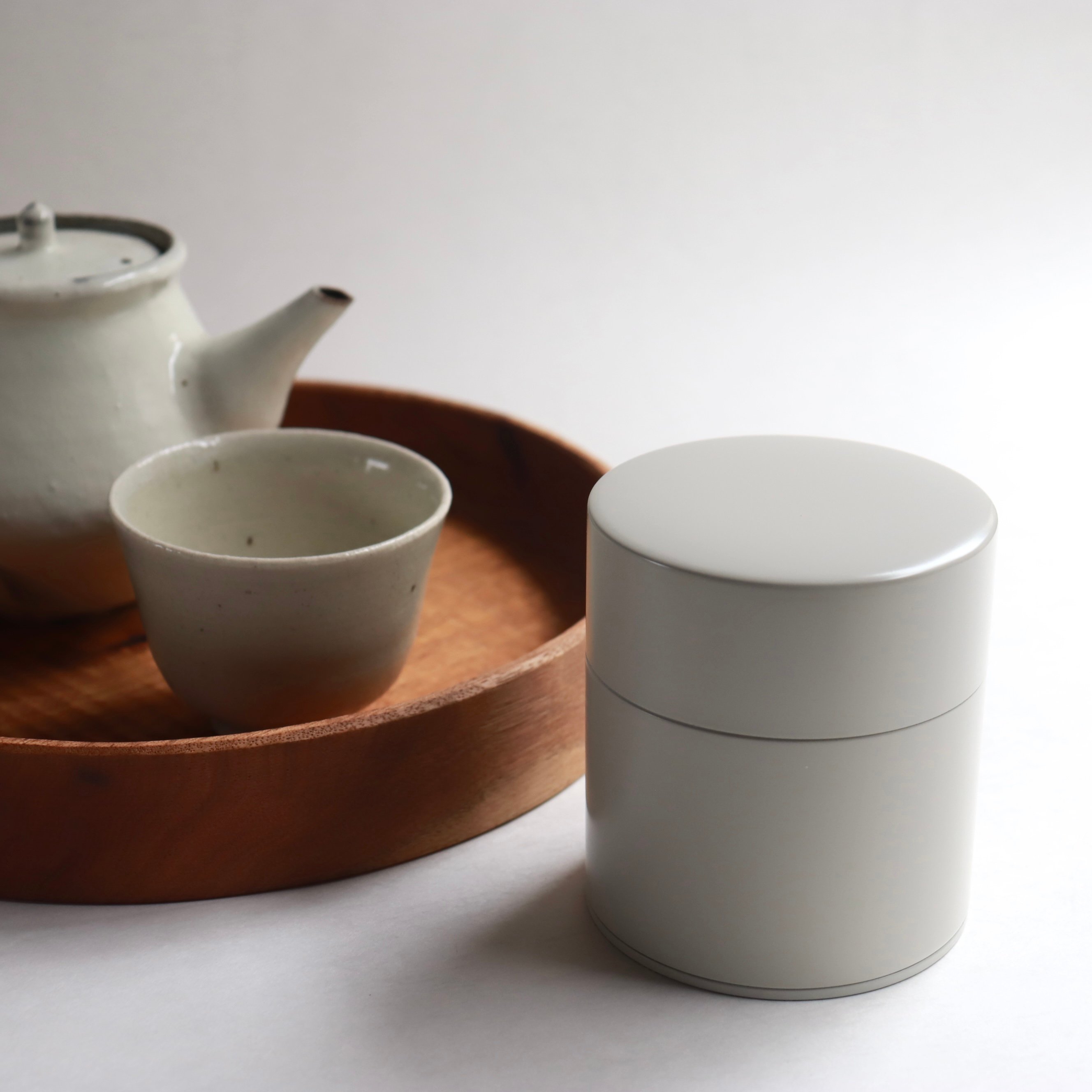 【送料無料】90年代Whittardお盆＆紅茶空き缶セット 茶缶（灰白）4サイズ | savi no niwa