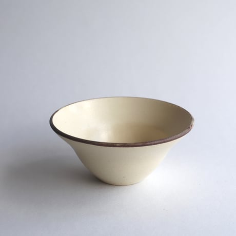 keicondo さん リム鉢