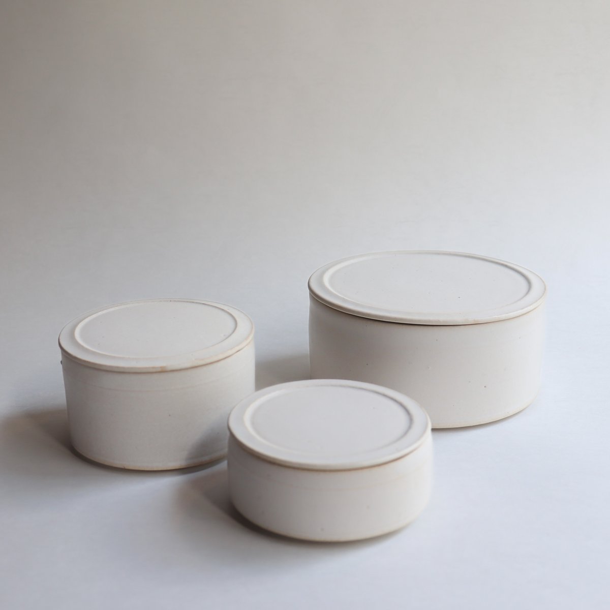小野 俊 白珠釉 筒型蓋物 S/M/L | savi no niwa