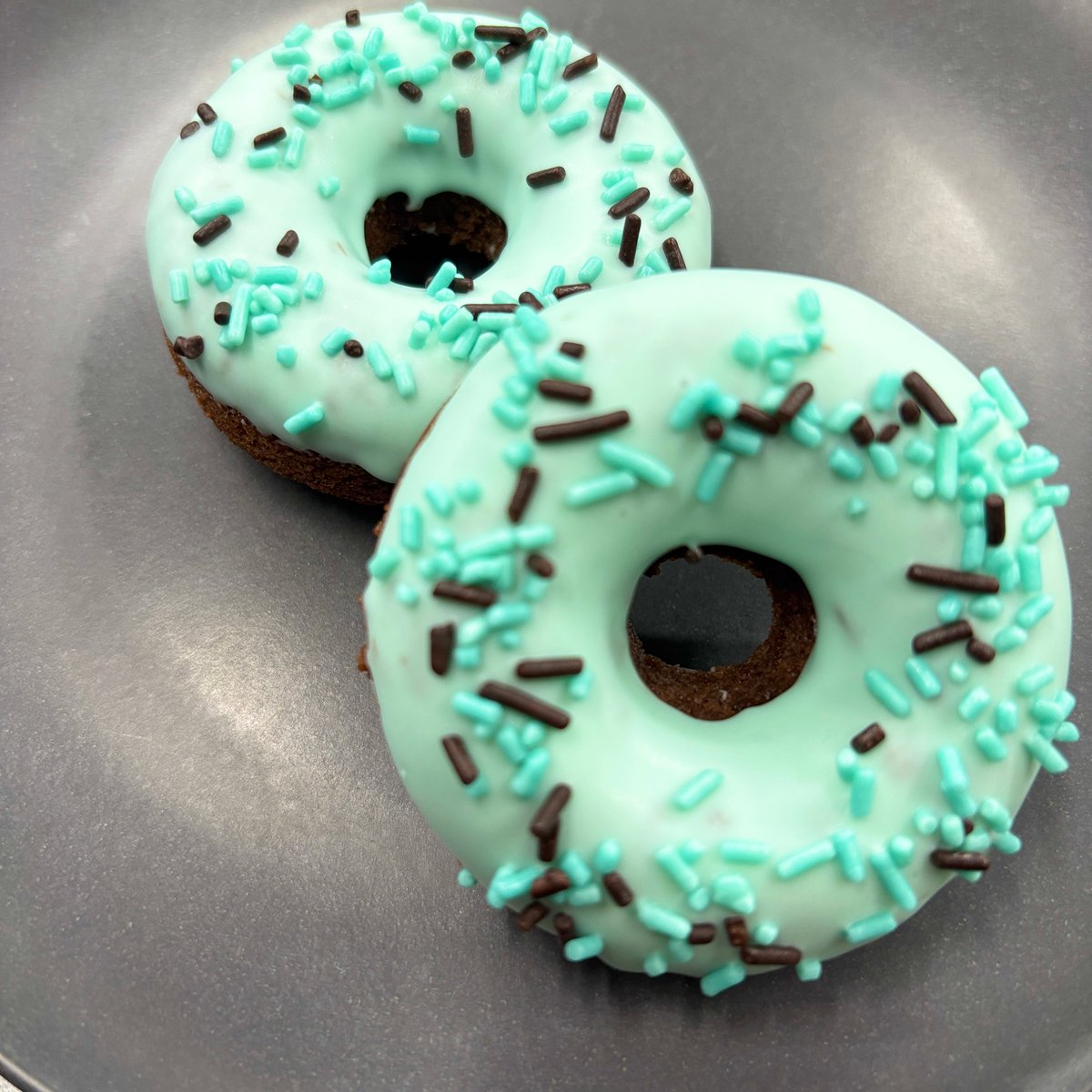 チョコミントドーナツ50個セット | Sucreries オンラインショップ