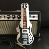 またたびロックンロール　ベース（アッシュ）