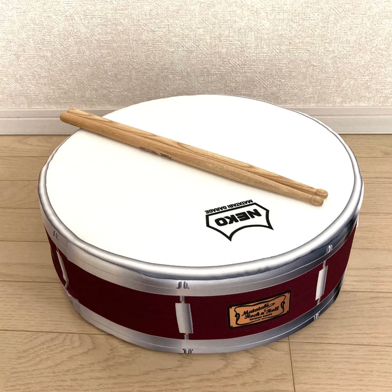 またたびロックンロール ギターアンプ チャコール(爪とぎ)と またたびロックンロール ギターアンプ チャコール(爪とぎ)と