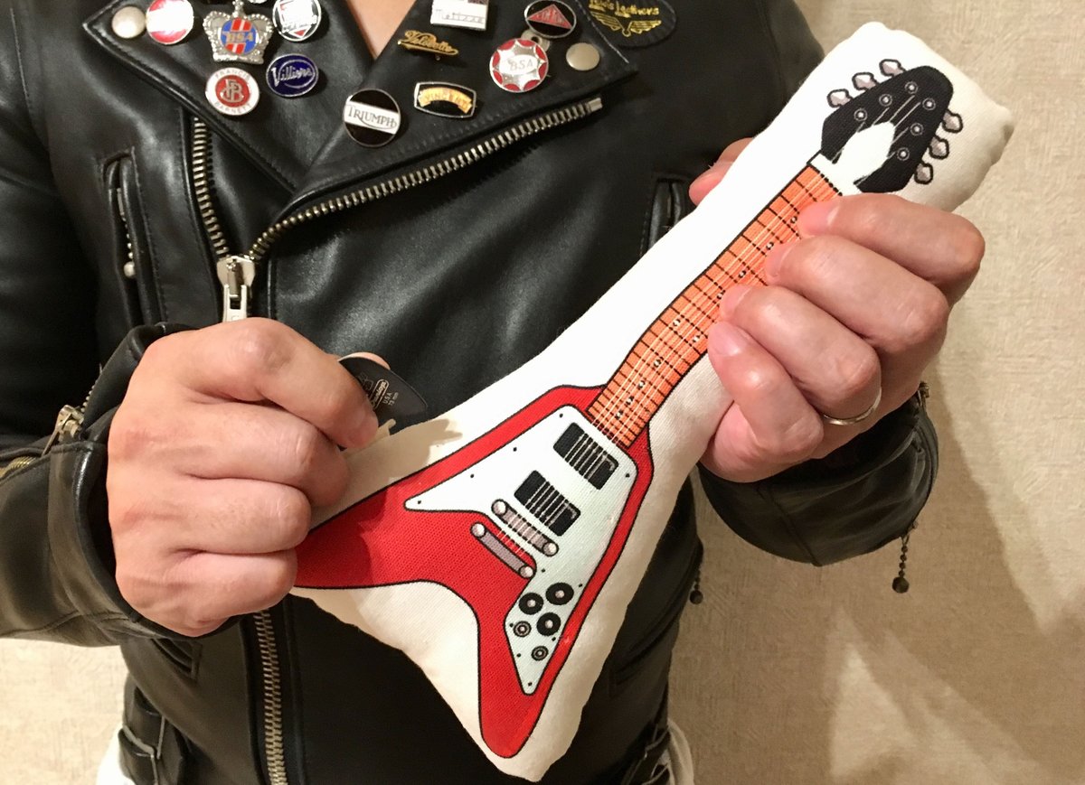 ギターパンダ ロックンロールギタリスト 紙ジャケ Amazon.co.jp