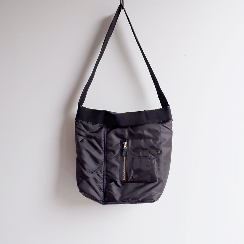 THRIFTY LOOK】small MA1 shoulder bag/Black | TO...