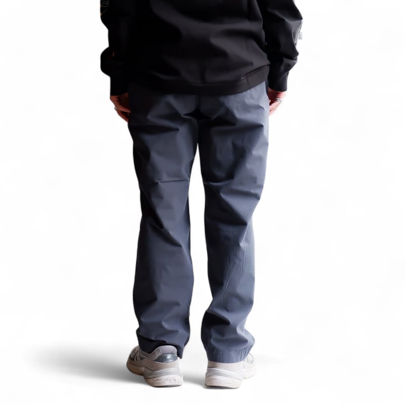 kkほぼ未着用ブルーナボインスラッビンスラックス kk様専用ほぼ未着用