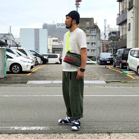 mastrkey(マスターキー)×tortoise 別注/ ボディバッグ　Vintage Satin Pajama (1)